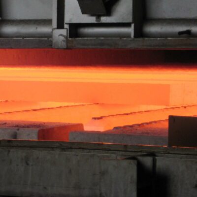 Reheating furnaces for slabs